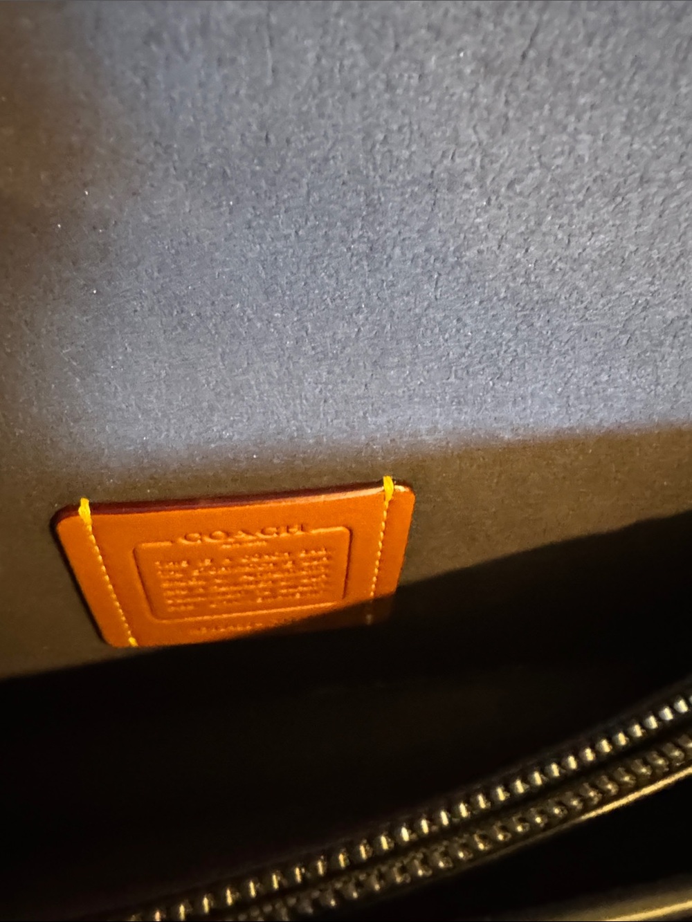 Coach Black Pebbled Leather Tabby 26 Crossbody/Shoulder with Signature 'C' - Picture 7 of 9